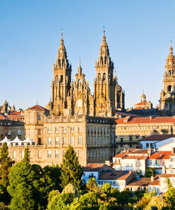 Blick auf die Kathedrale Santiago di Compostela, Spanien, © iStockphoto.com - vlad karavaev