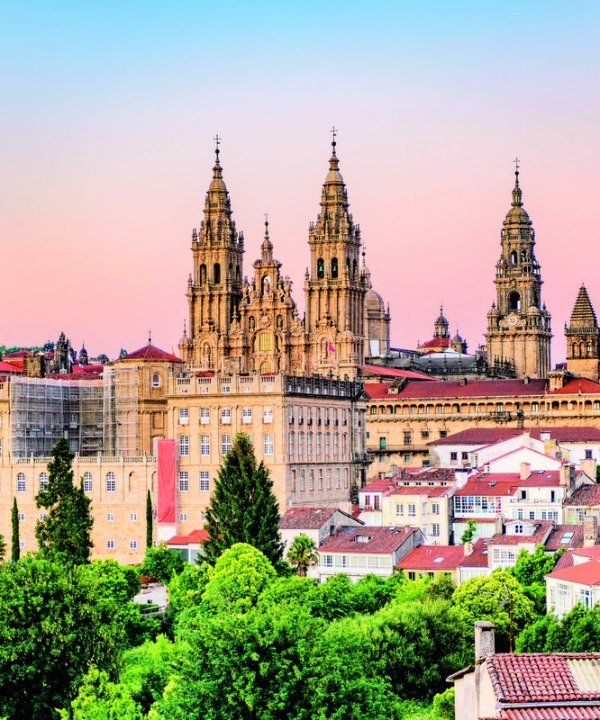Blick auf Santiago de Compostela, Spanien, © Lux Blue - Fotolia.com