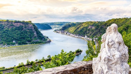 deutschland-kaiserstaedte-112-copyright-adobestock