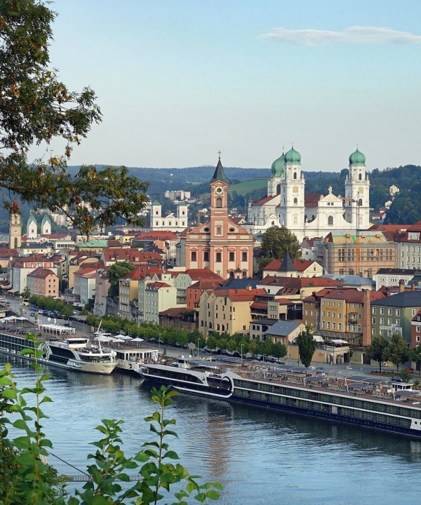 Pilger-Flusskreuzfahrt Donau Passau, © Pixabay Abeijeman