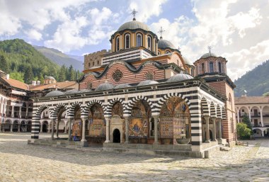 Das Rila Kloster in Bulgarien, © iStockphoto.com©MilaDrumeva 