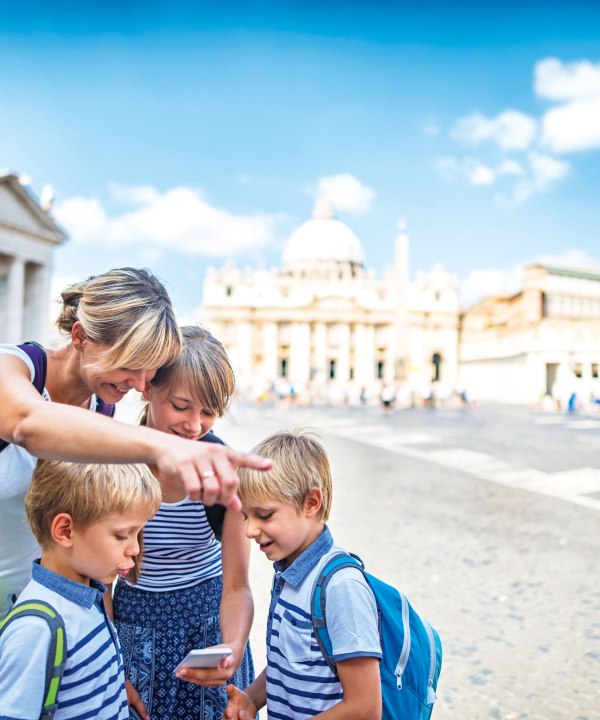 „Auf geht‘s zur Entdeckungsreise durch Rom!“, Italien, © iStockphoto.com - imgorthand