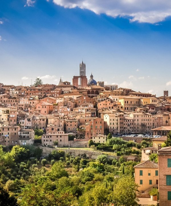 Malerische Aussicht auf Siena, Italien, © Istockphoto.com©MartinM303