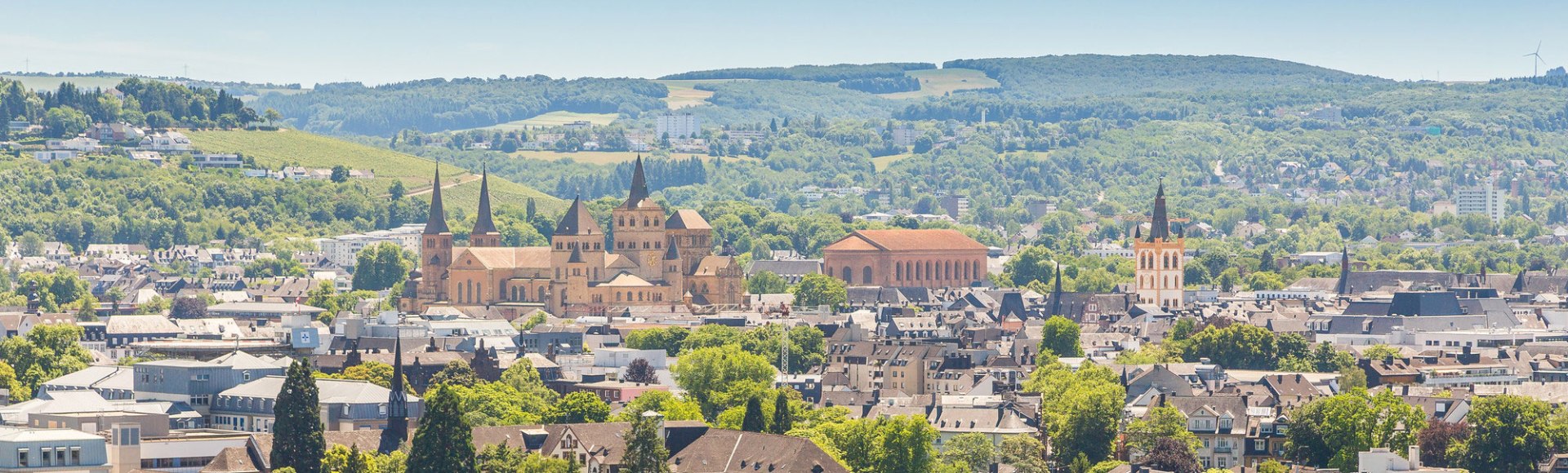 Panoramablick auf Trier, Deutschland, © istockphoto.com©8vFanI