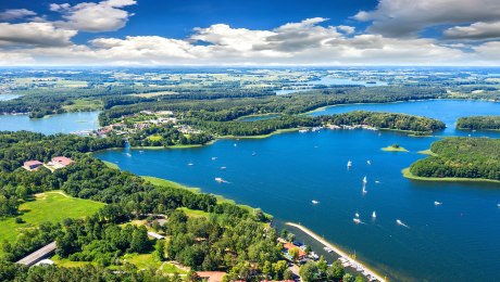 Polen Masuren Lake Kisajno in Gizycko, © Adobe Stock Janusz Lipinski