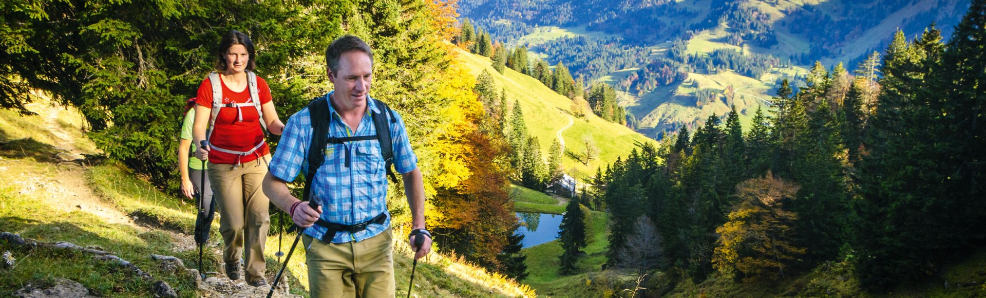 Wanderer rund um den Hochhäderich, © ARochau - Fotolia.com