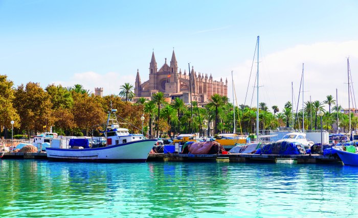 La seu Kathedrale von Palma de Mallorca, Mallorca, © istockphoto.com©LUNAMARINA