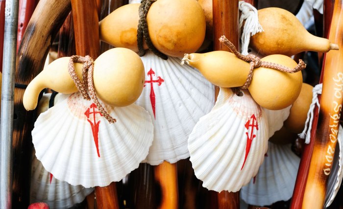 Die berühmten Kalebassen - Souvenirs eines jeden Pilgers auf dem Jakobsweg, © istockphoto.com©Luxian
