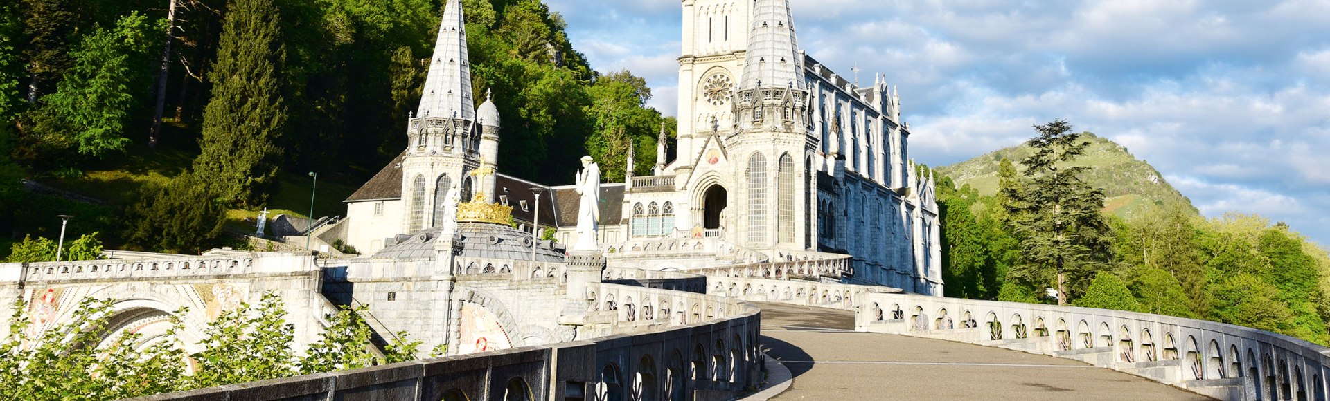 Wallfahrtsort Lourdes, Rosenkranzbasilika, © Bayerisches Pilgerbüro 