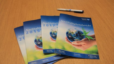 Unsere Nachhaltigkeitsberichte!, © Bayerisches Pilgerbüro