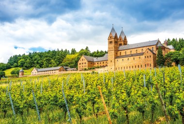 Abtei Sankt Hildegard in Eibingen, Deutschland, © Istockphoto.com©MissPassionPhotography