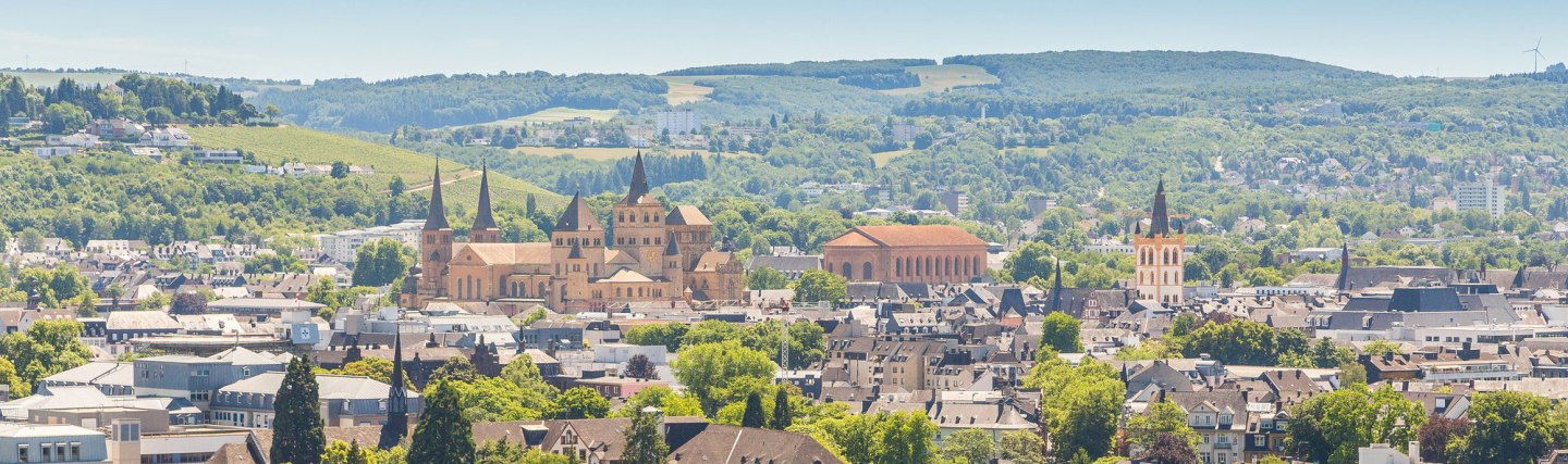 Panoramablick auf Trier, Deutschland, © istockphoto.com©8vFanI