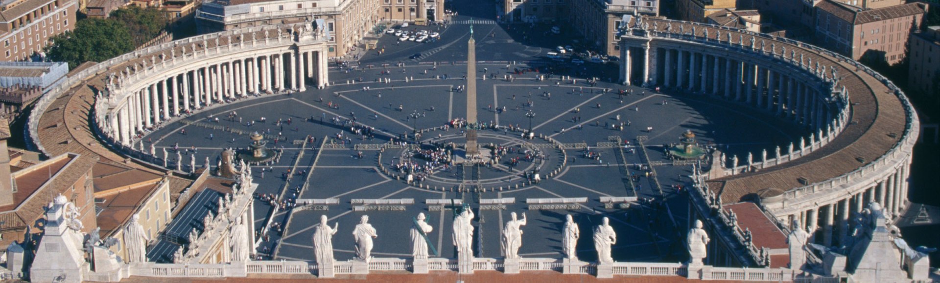 Blick auf den Petersplatz in Rom, © Bayerisches Pilgerbüro