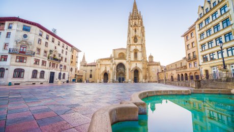 Blick auf die Kathedrale von Oviedo, Spanien, © LucVi – stock.adobe.com